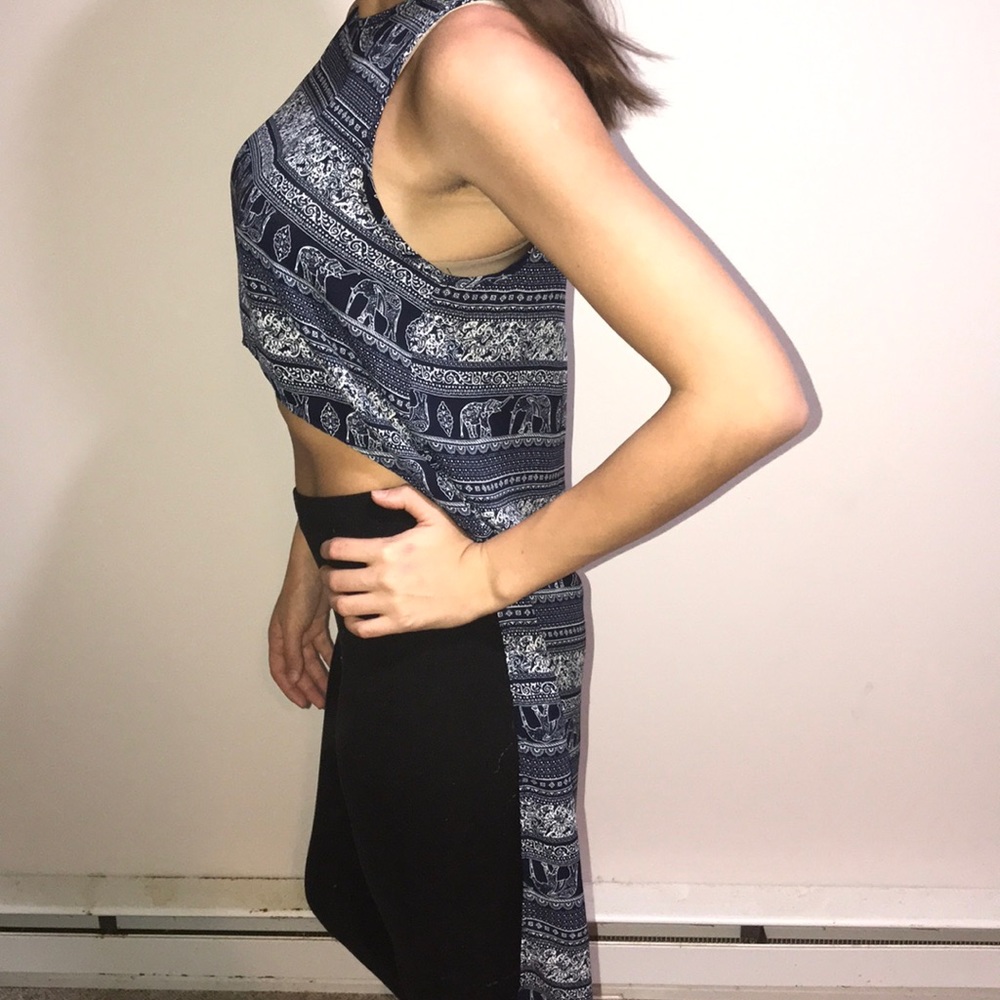 Blue and white printed high low top
